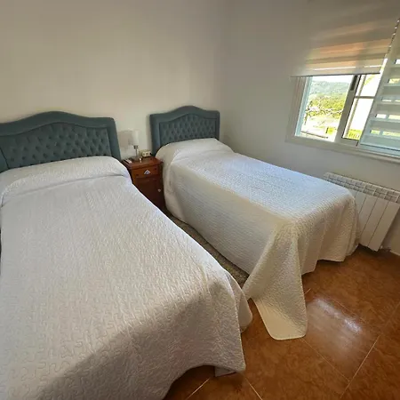 Casa Maruxia Playa Nerga Feriehus *