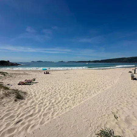 Casa Maruxia Playa Nerga 펜션 *